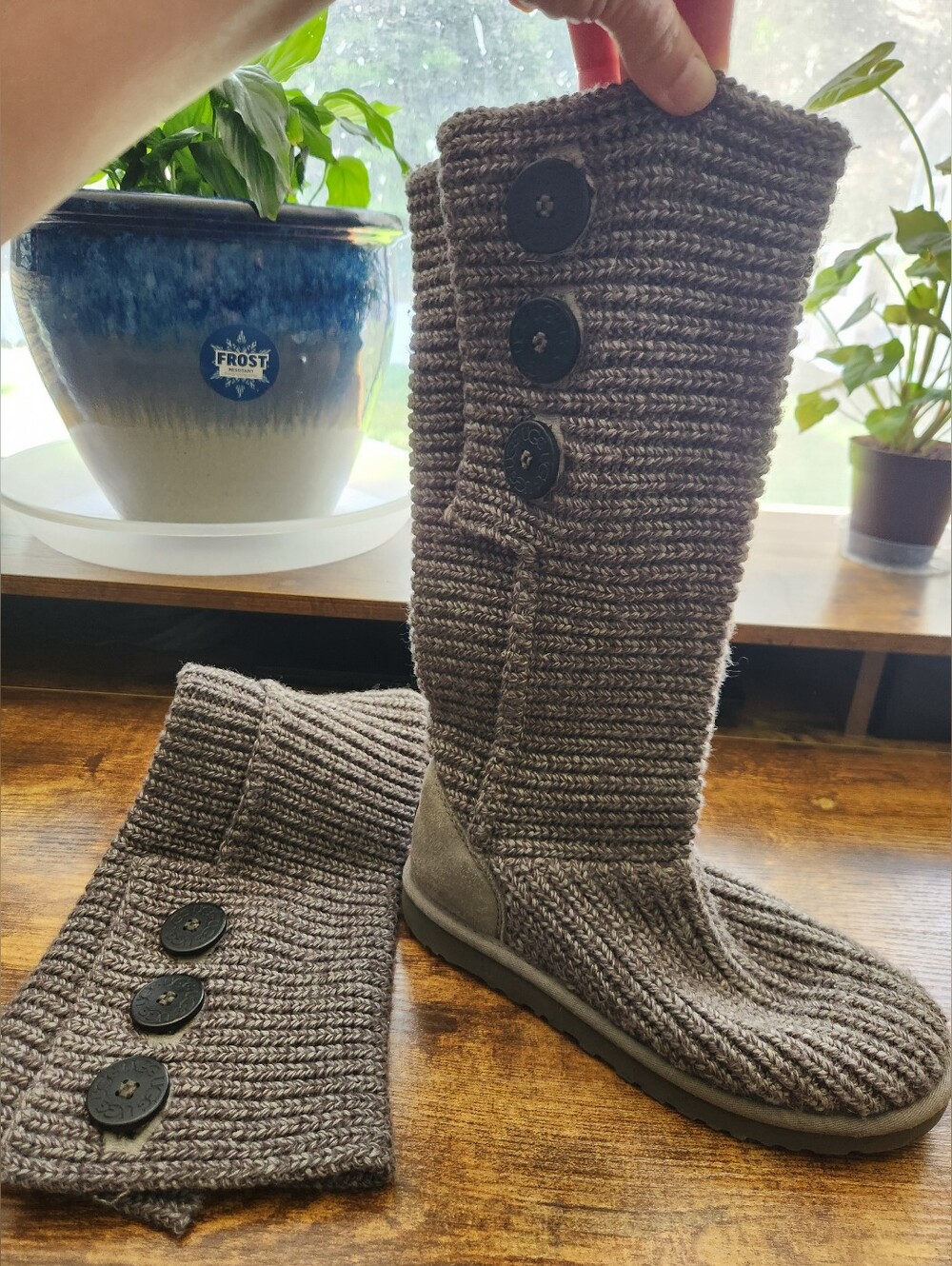 UGG Classic Cardy Heathered Gray Knit Button Boots 6 GUC